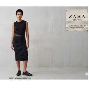 Zara Basic Black Sleeveless Ruched Side Top Crew Neck Side Zip Minimalist Size L